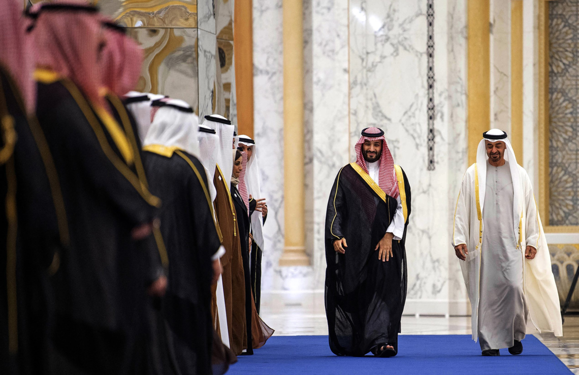 MBS (à gauche ) et MBZ (à droite) , à Abu Dhabi, BANDAR en décembre 2021 . MBS (à gauche ) et MBZ (à droite) , à Abu Dhabi, BANDAR en décembre 2021 . BANDAR AL-JALOUD/SAUDI ROYAL PALACE/AFP