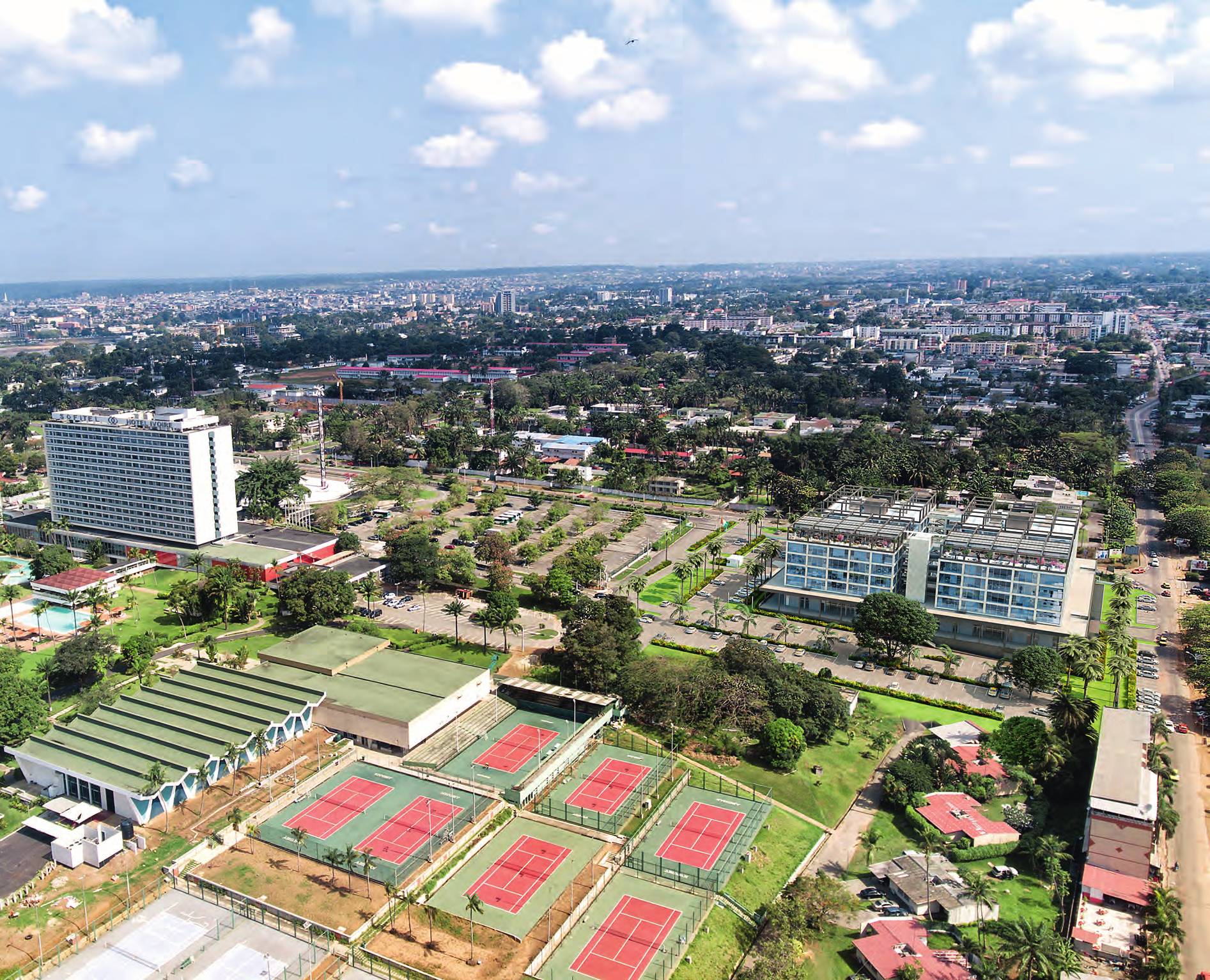 Aux côtés du Sofitel Hôtel Ivoire se dresse désormais l'ITC, un ensemble de bureaux conçu par PFO Immobilier. PFO AFRICA